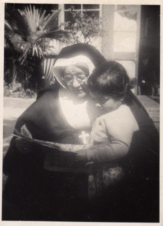 Hna Pilar 1951- 30 años en la Direccón del Colegio.